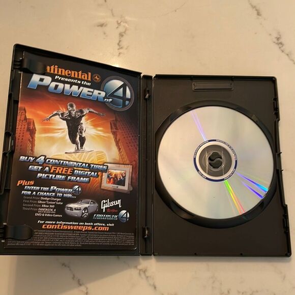 Fantastic 4 (Rise‎ of the Silver Surfer) - Picture 3 of 3